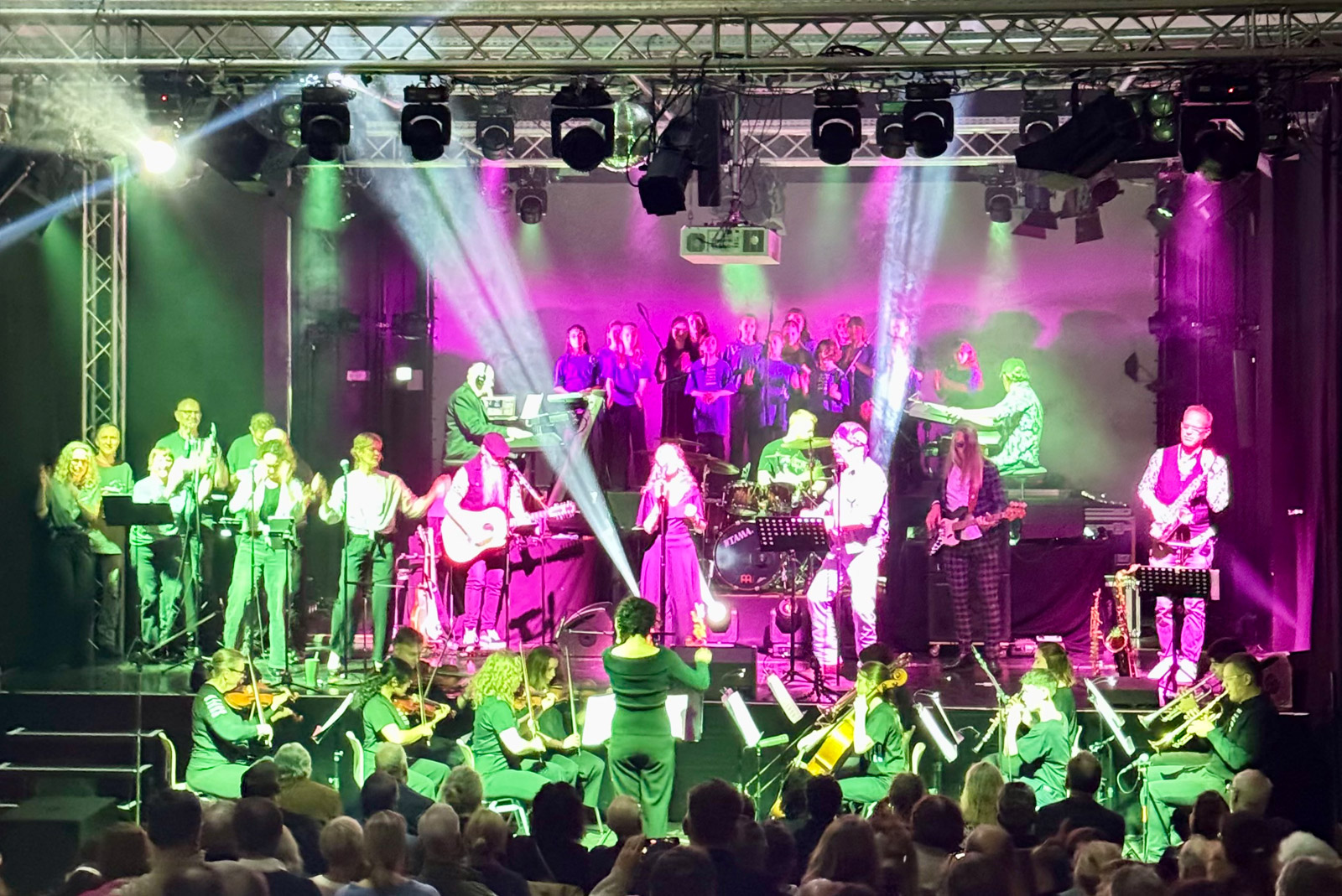 Konzerttechnik für „Supertramp Symphonic Rock“